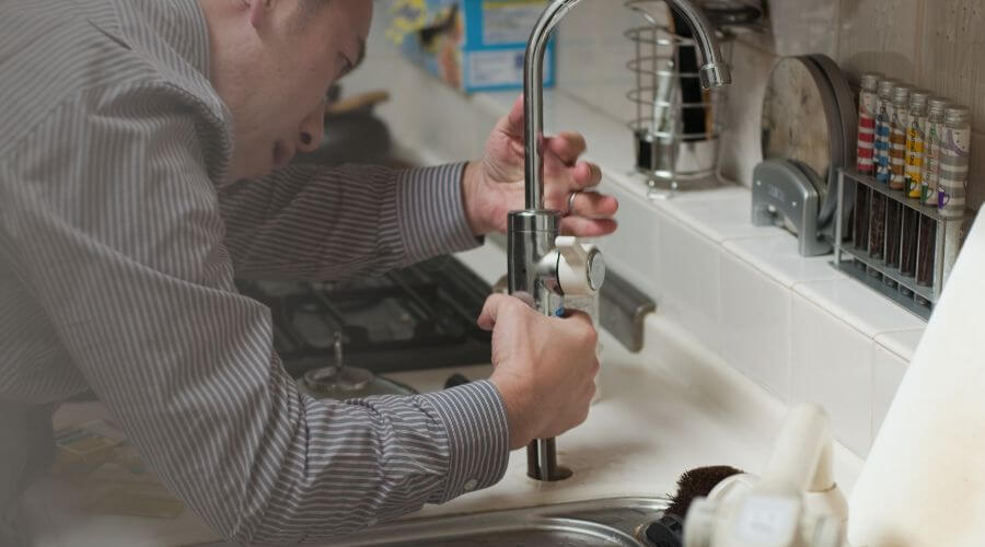 Professional emergency plumbing in Redford, MI